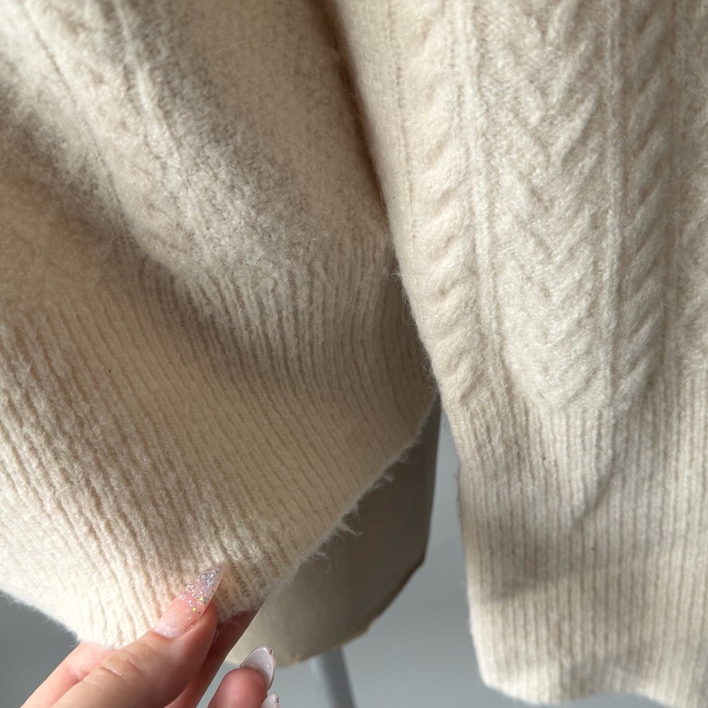 J.Crew Cream Cable Knit Sweater Women’s Large Ivory Wool Blend - Picture 3 of 7